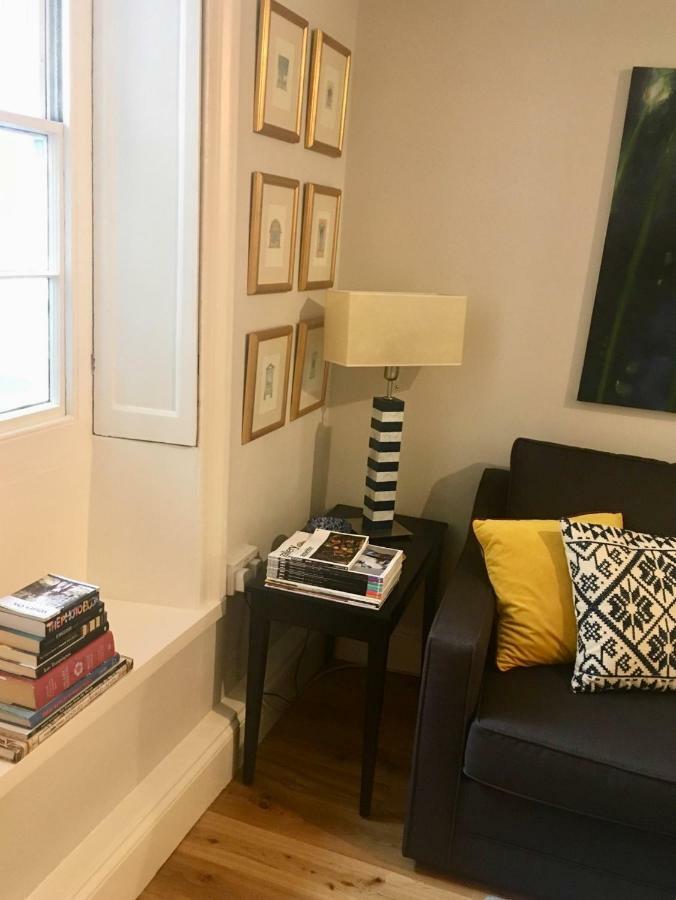 Beautiful 1Br Apartment In Historic St Aubin House Exterior foto